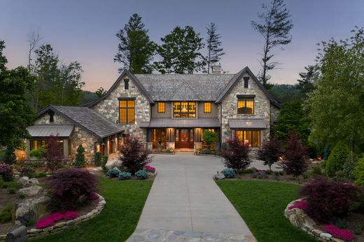 Einfamilienhaus in Asheville, Buncombe County