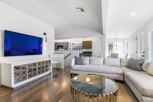 Luxury home in Beverly Hills, Los Angeles County