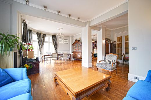 Apartment / Etagenwohnung in Sofia, Stolichna Obshtina