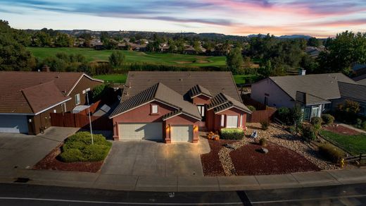 Ione, Amador Countyの一戸建て住宅