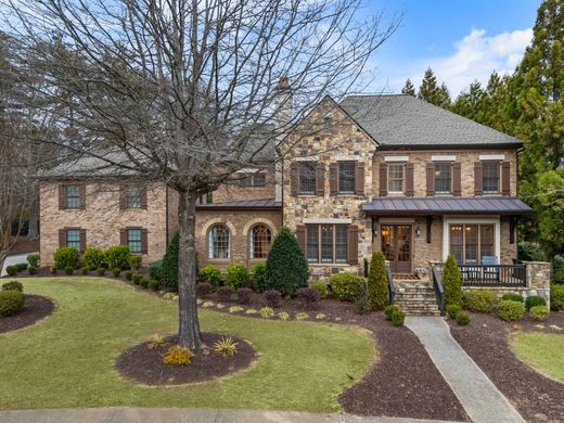 Detached House in Alpharetta, Fulton County
