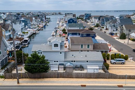 Detached House in Lavallette, Ocean County