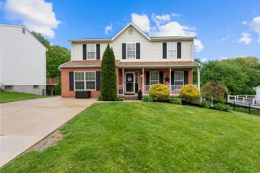 Detached House in Hampstead, Carroll County