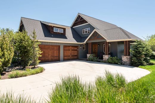 Luxury home in Sisters, Deschutes County