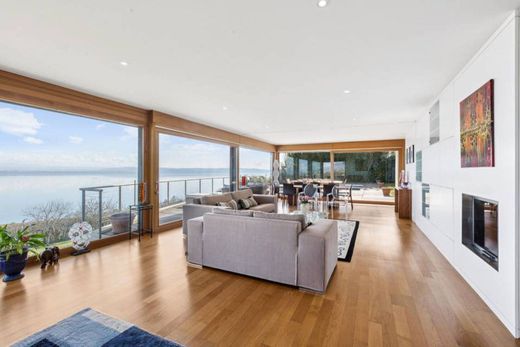 Luxury home in Chez-le-Bart, Boudry District