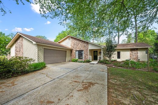 Luxury home in Jamar Mobile Home Park, Mobile County