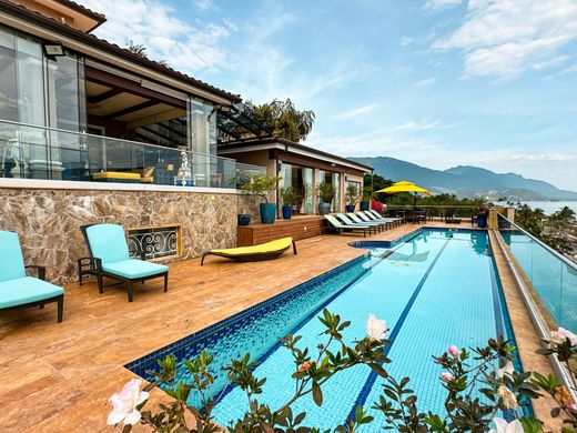 Casa de lujo en Ilhabela, São Paulo
