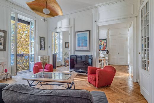 Apartment in Lyon, Rhône