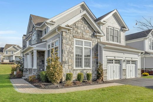 Townhouse in Franklin Lakes, Bergen County