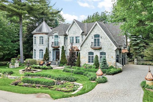 Detached House in Lorraine, Lanaudière