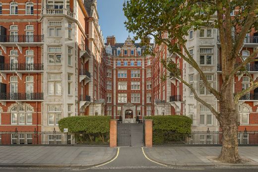 Apartment in London, Greater London