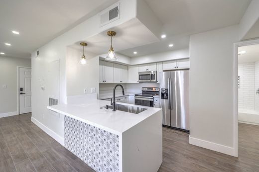 Apartment / Etagenwohnung in Las Vegas, Clark County