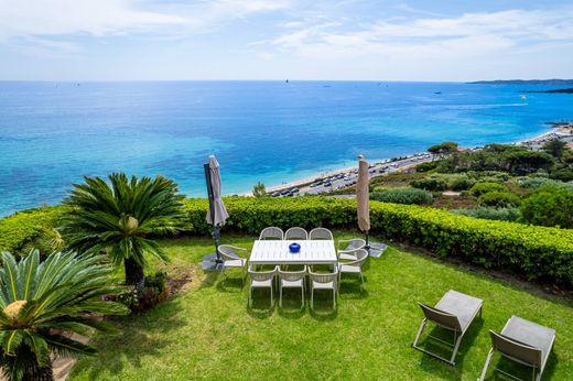 Detached House in Sainte-Maxime, Var