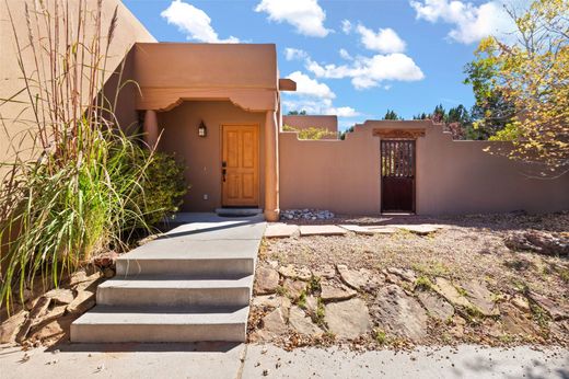 Casa Unifamiliare a Santa Fe, Santa Fe County