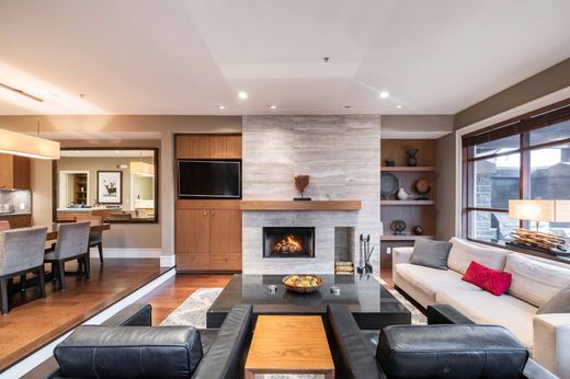 Appartamento a Whistler, Squamish-Lillooet Regional District