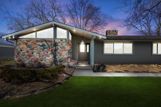 Dom jednorodzinny w Clinton Township, Macomb County