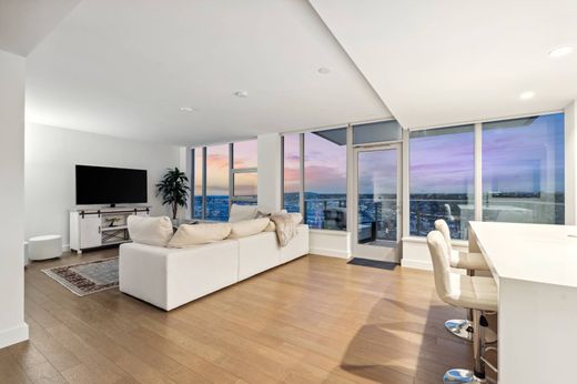 Apartment in San Diego, San Diego County