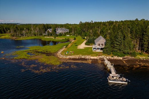 Corkums Island, Nova Scotiaの一戸建て住宅