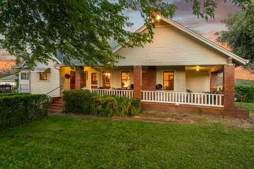 Luxury home in Plymouth, Amador County