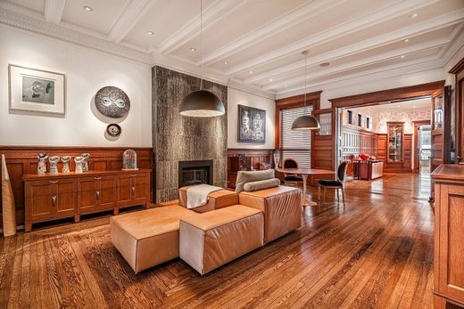 Detached House in Montreal, City of Montréal