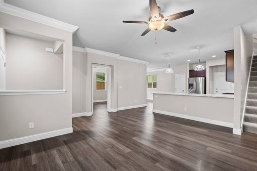 ‏בית חד-משפחתי ב  Redding, Shasta County