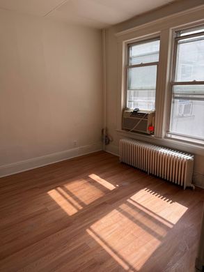 Apartment in Fort Lee, Bergen County