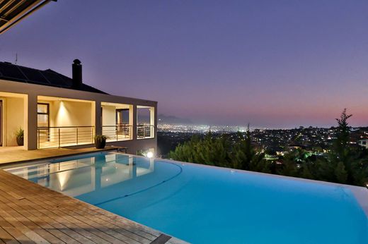 Einfamilienhaus in Somerset West, City of Cape Town