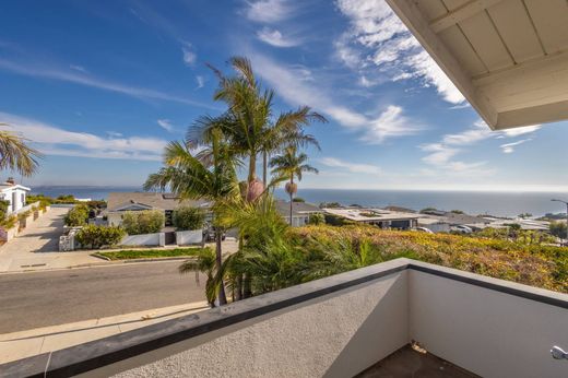 Malibu, Los Angeles Countyの一戸建て住宅