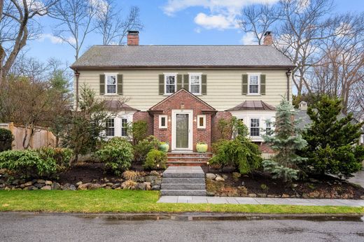 Detached House in Arlington, Middlesex County