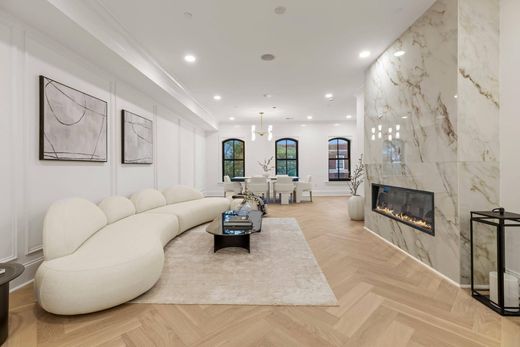 Apartment / Etagenwohnung in Washington, Washington County