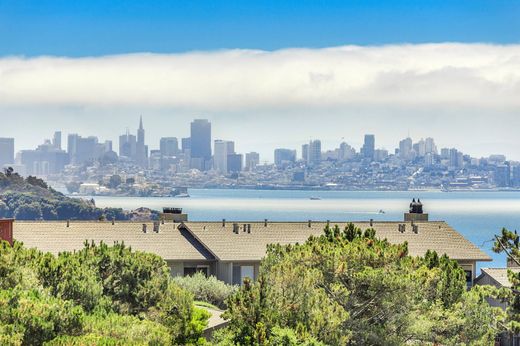 Apartment / Etagenwohnung in Tiburon, Marin County