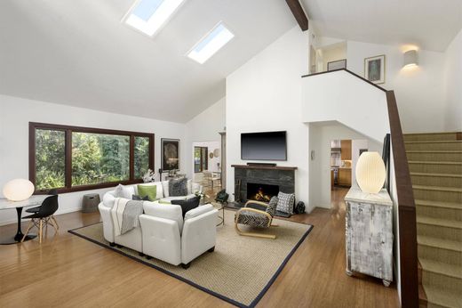 Detached House in Santa Barbara, Santa Barbara County
