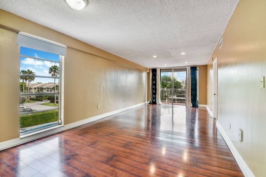 Apartamento - North Miami Beach, Miami-Dade County