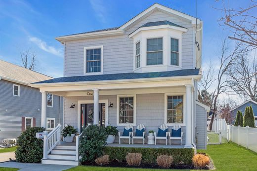 Detached House in Fair Haven, Monmouth County