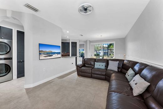 Apartment in Naples, Collier County