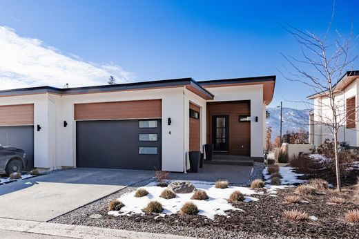 Townhouse in Lake Country, Regional District of Central Okanagan