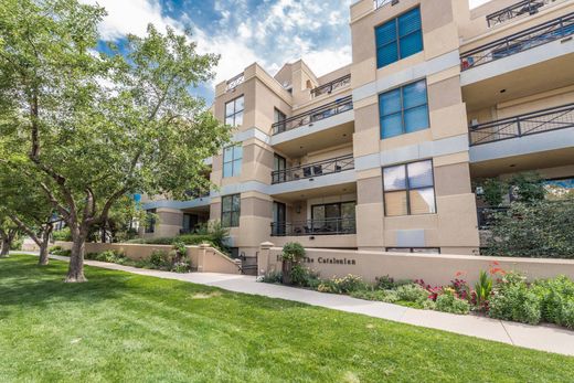 Apartment in Denver, Denver County