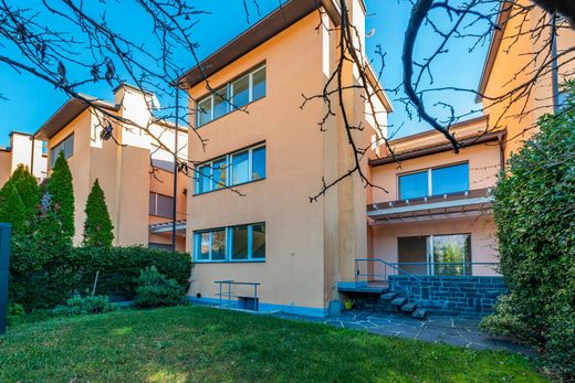 Detached House in Vezia, Lugano
