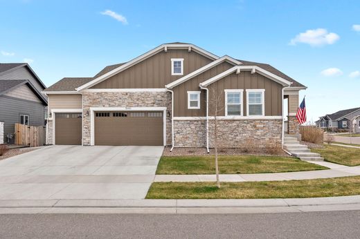 Detached House in Commerce City, Adams County