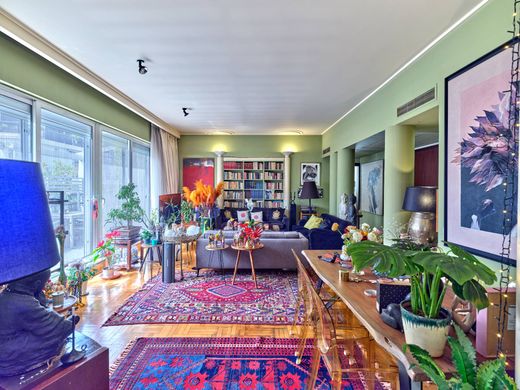 Piso / Apartamento en Kolonaki, Nomarchía Athínas