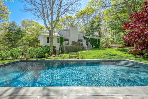 Detached House in East Hampton, Suffolk County