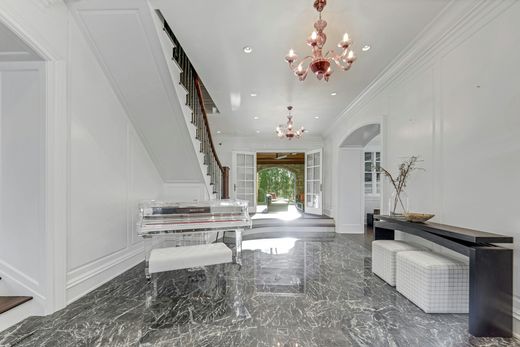 Detached House in Demarest, Bergen County