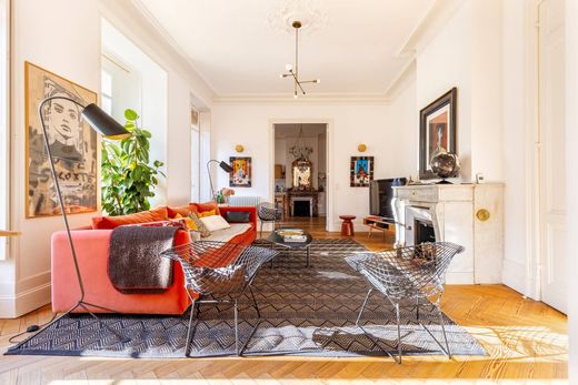 Bordeaux, Girondeのアパートメント