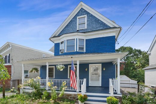 Detached House in Greenwich, Fairfield County