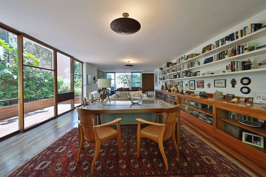 Luxury home in Rio de Janeiro