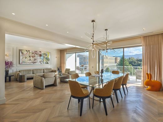 ‏דירה ב  אתונה, Nomarchía Athínas