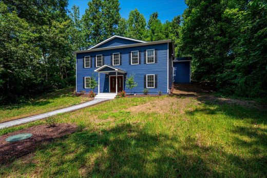 Luxury home in Crownsville, Anne Arundel County