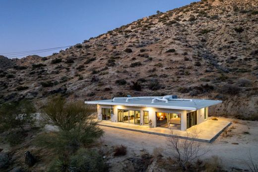 Maison individuelle à Yucca Valley, Comté de San Bernardino