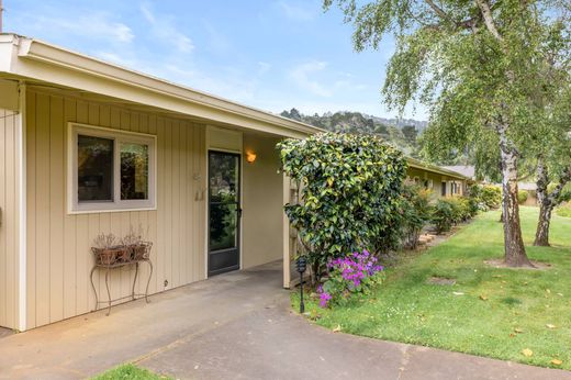 Apartment in Carmel Valley, Monterey County