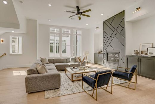Detached House in Houston, Harris County